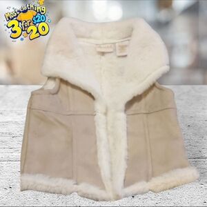 Lilly wicket faux suede and fur vest size 2T